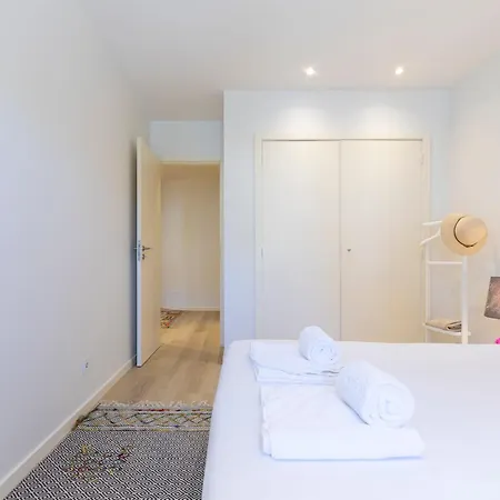 Lumina Duplex By Portugal Active Viana do Castelo